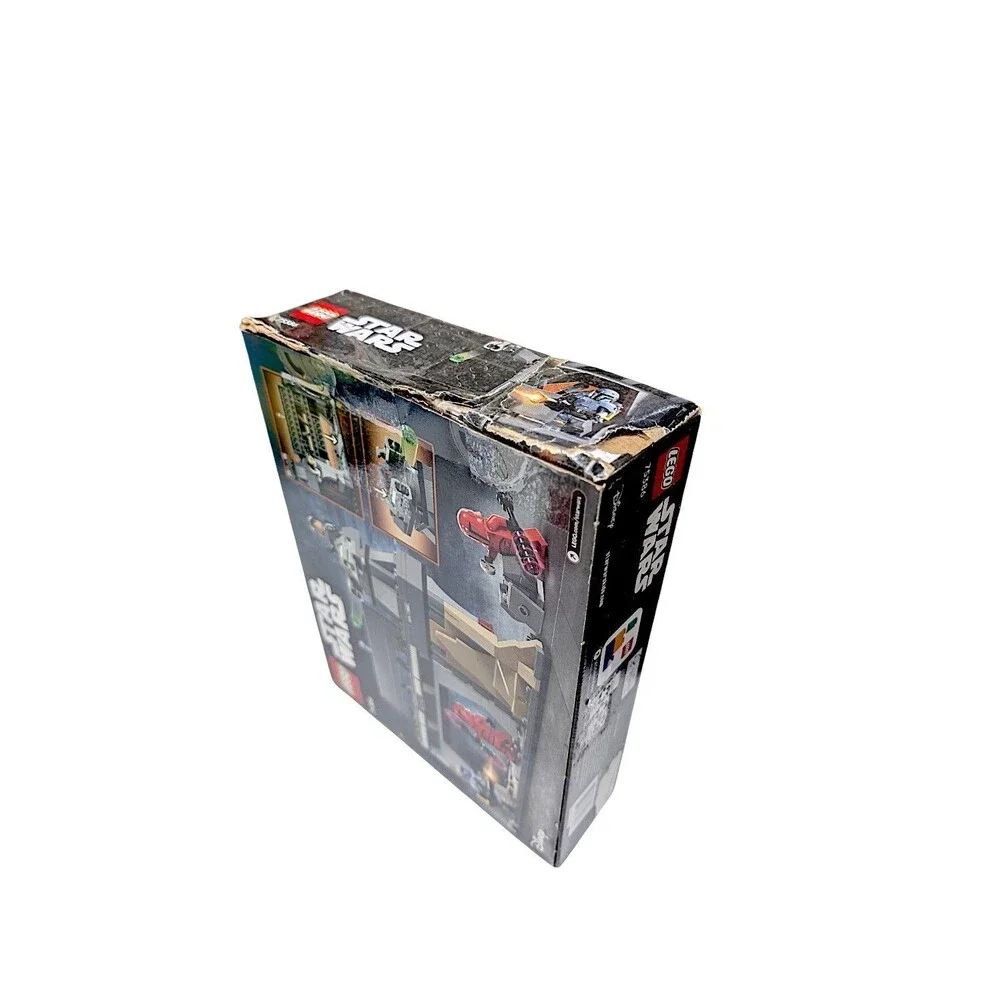 LEGO Star Wars 75386 Paz Vizsla & Moff Gideon Battle Mandalorian Set Damaged Box
